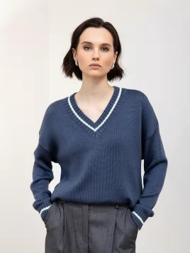 Джемпер женский (цвет: индиго, молочный)