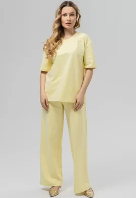 Костюм женский (джемпер, брюки) (цвет: акация)