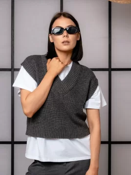 Жилет женский (цвет: темно-серый)