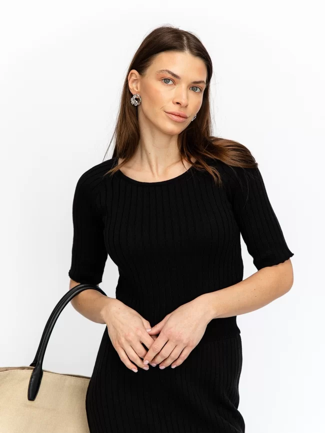 Костюм женский (джемпер, юбка) (цвет: черный) фото 3