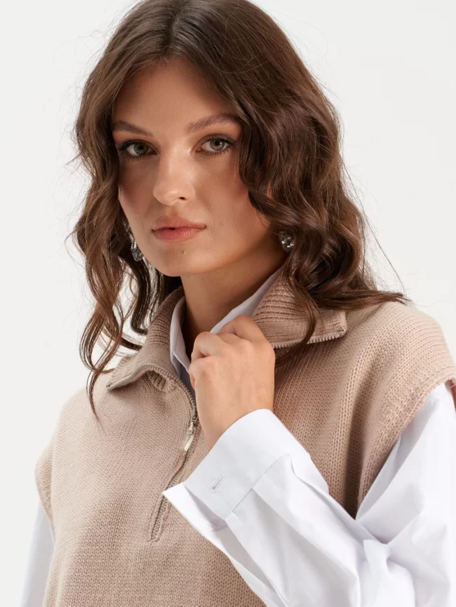 Жилет женский (цвет: светло-бежевый) фото 3