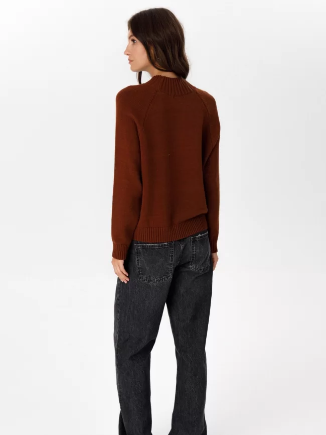 Джемпер женский (цвет: шоколадный) фото 2